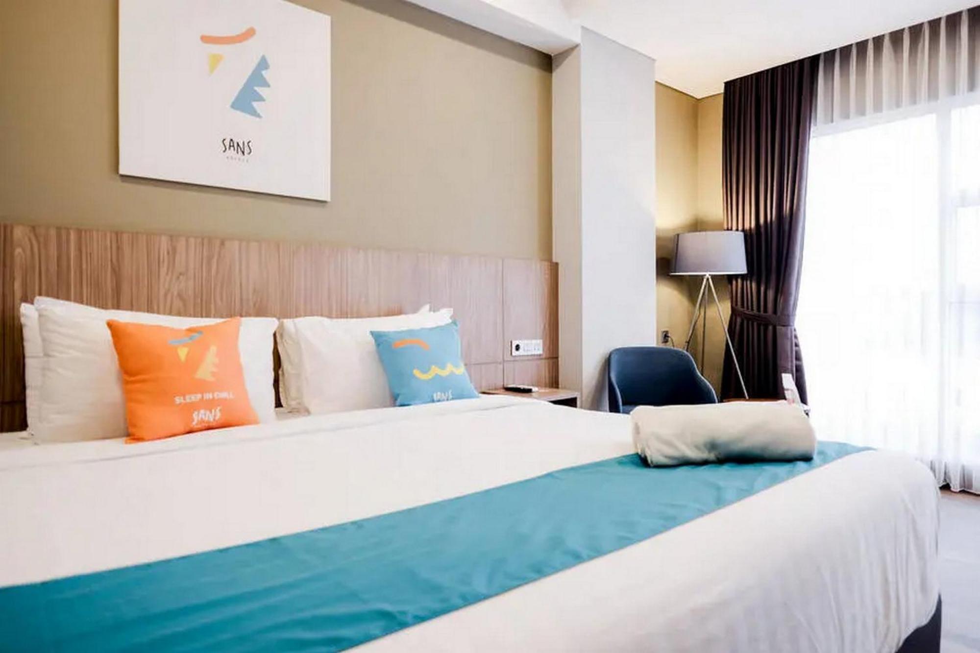 Sans Puri Indah 3*
